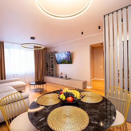 Sakura - One Bedroom - Next To Victoria Avenue And Cismigiu Park Бухарест
