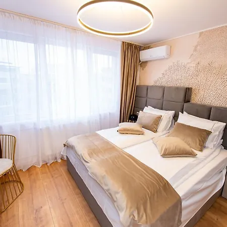Sakura - One Bedroom - Next To Victoria Avenue And Cismigiu Park